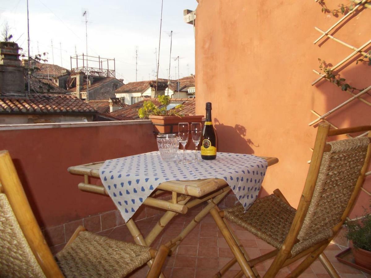 Ca' San Silvestro 2 Terrazze Nel Cuore Di Venezia Экстерьер фото